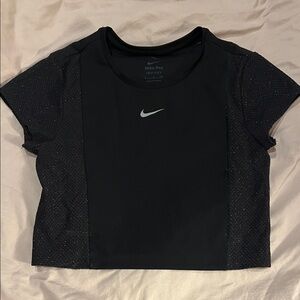 Nike Pro Black Sparkly Crop Top Dri-fit women’s small gym yoga